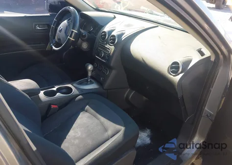 2013 Nissan Rogue S z USA, uszkodzony, nr VIN JN8AS5MVXDW638216